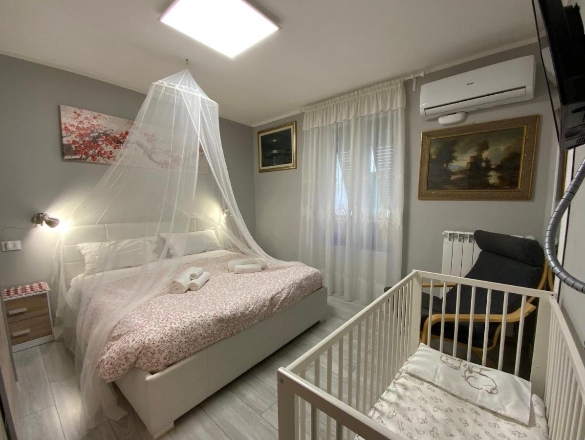 Ferienwohnung Casa Camelie Genua Exterior foto